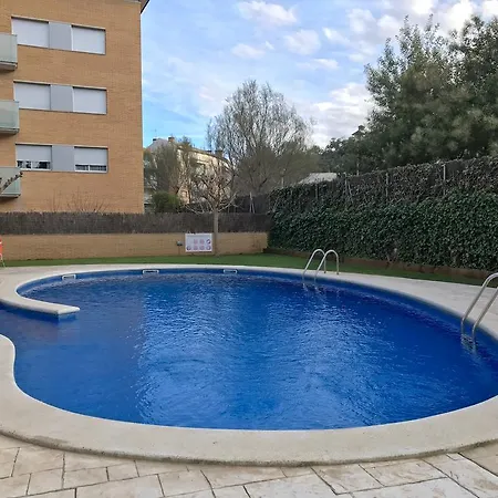 アパート Lets Holidays Cozy Pool トッサ・デ・マール