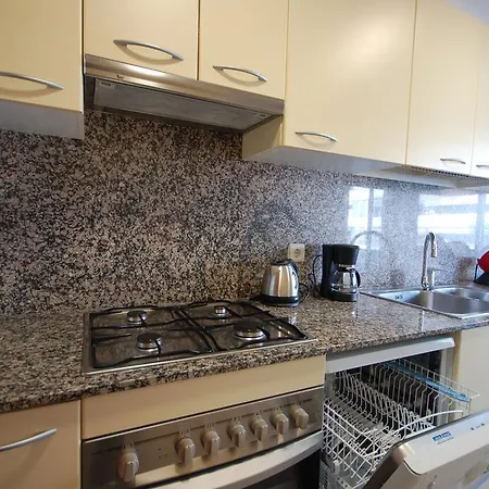 Lets Holidays Cozy Pool Appartement Tossa de Mar