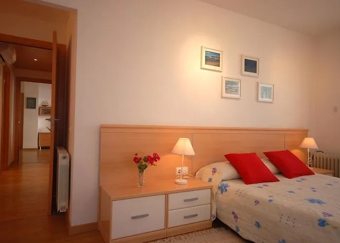 Lets Holidays Cozy Pool * Tossa de Mar