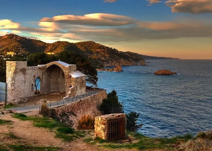 Lets Holidays Cozy Pool Tossa de Mar