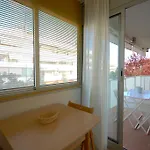Lets Holidays Cozy Pool Apartamento *
