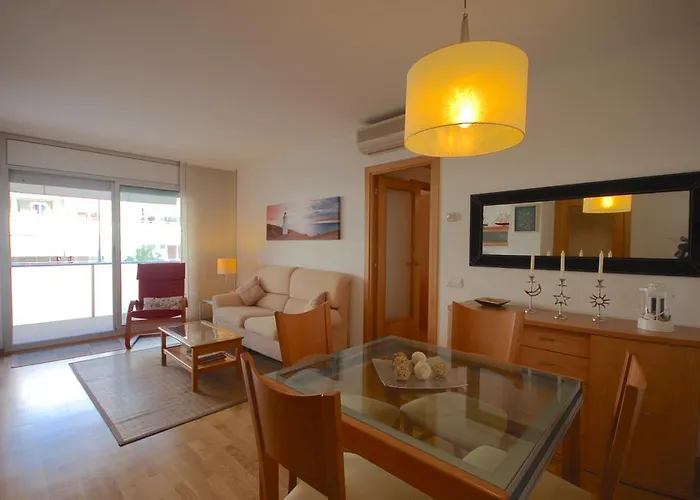 Lets Holidays Cozy Pool *